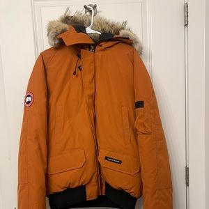 Authentic Men’s Canada Goose Chilliwack Orange Bomber Jacket Size XL $600.